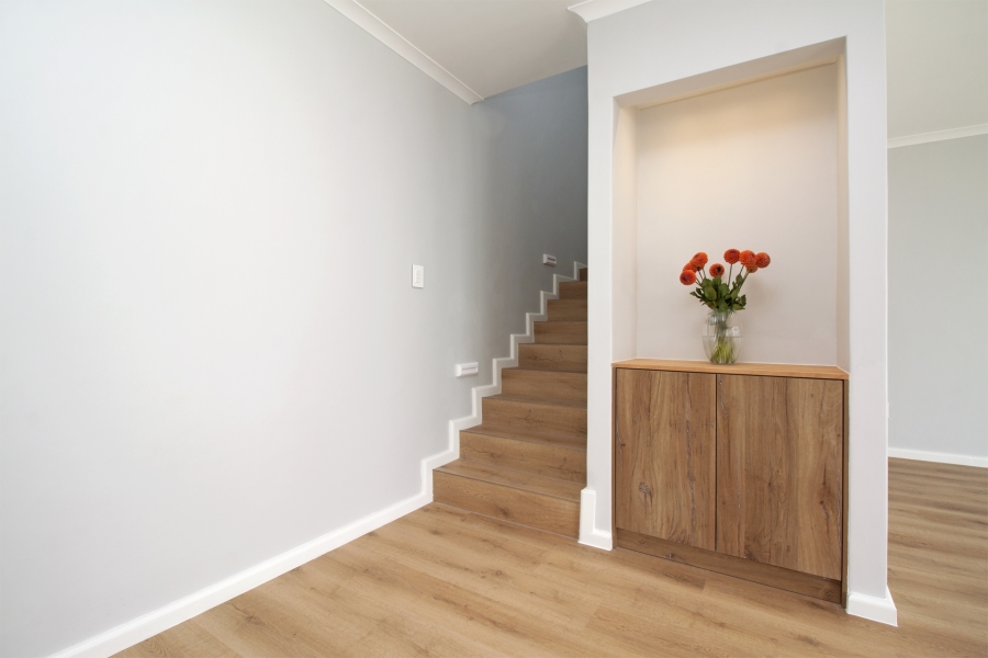 3 Bedroom Property for Sale in Imhoffs Gift Western Cape